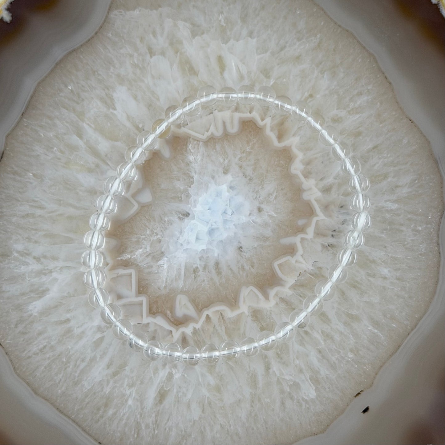 Kalnų krištolo apyrankė, 4 mm