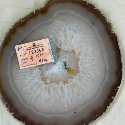 Chryzoberilo pakabukas